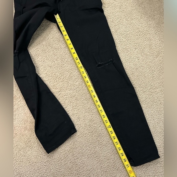 NWT Fashion Nova Men’s Size 30 Maverick Skinny Distressed Black Jeans - Picture 8 of 10